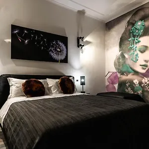 Trevi & Pantheon Design בית הארחה